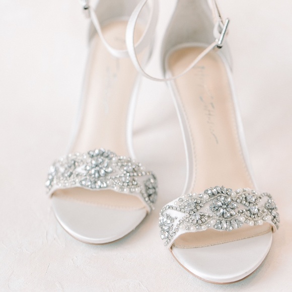 Betsey Johnson Gina Jeweled Ankle Strap Dress Sandals Silve Satin Stiletto Heels - Picture 4 of 8